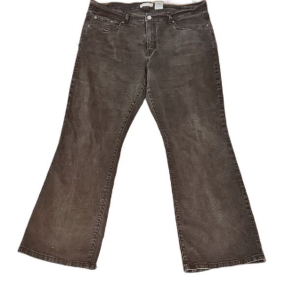 Levi’s 512 Perfectly Slimming Bootcut Women’s Plus 24W Black Charcoal Stretch - Picture 1 of 6